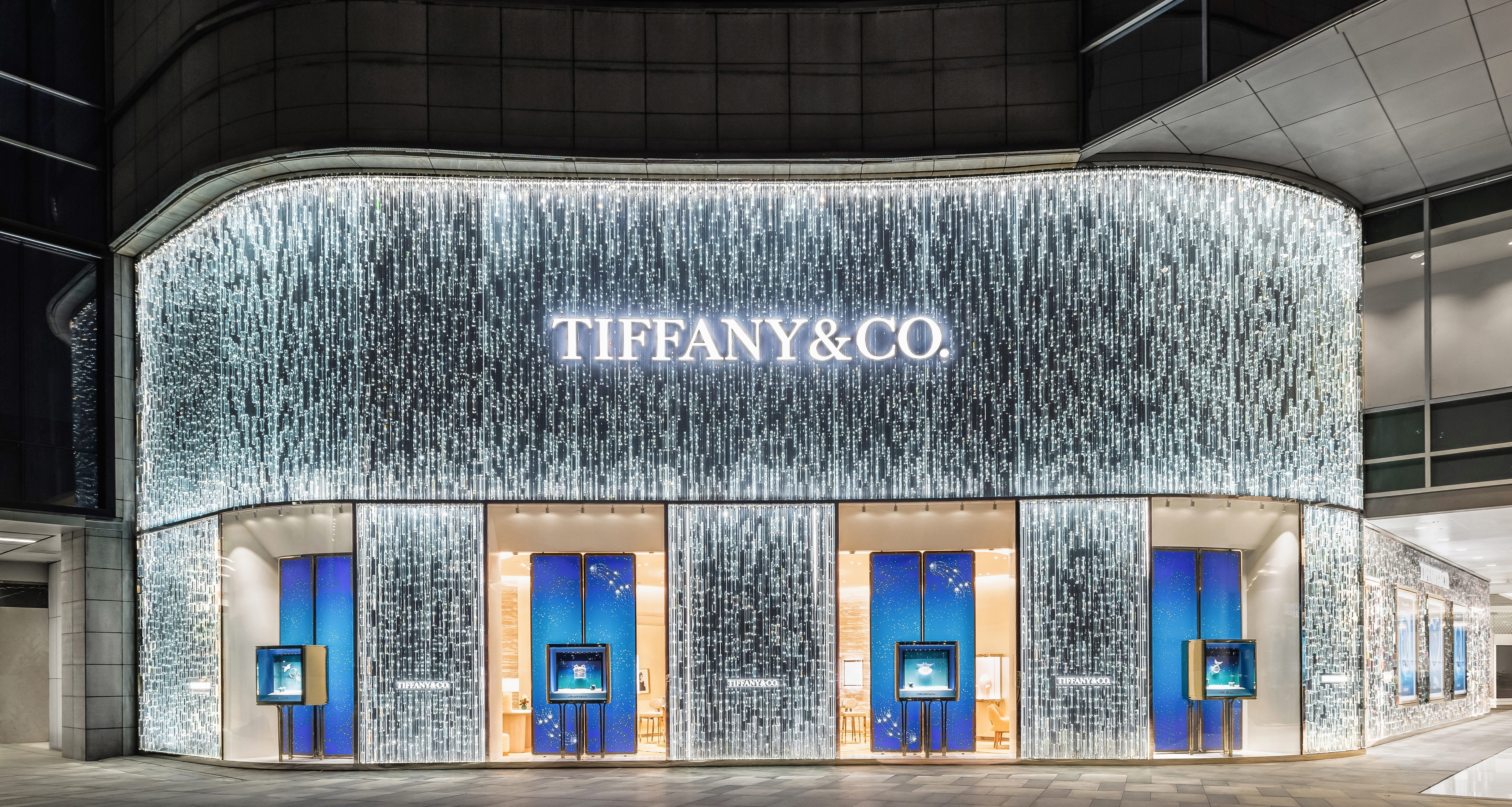 Tiffany & Co. 亚星管理平台MALL精品店正式焕新启幕